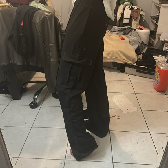 Rae Mode Cargo Sweats - Picture 2 of 3